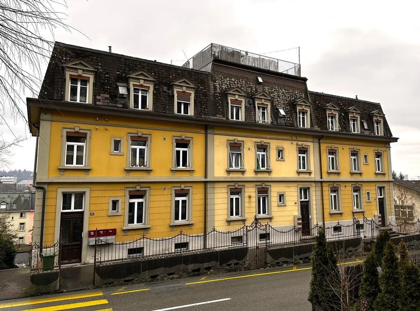 Your new home with a cozy seating area in Biel! - Photo 1 of 9
