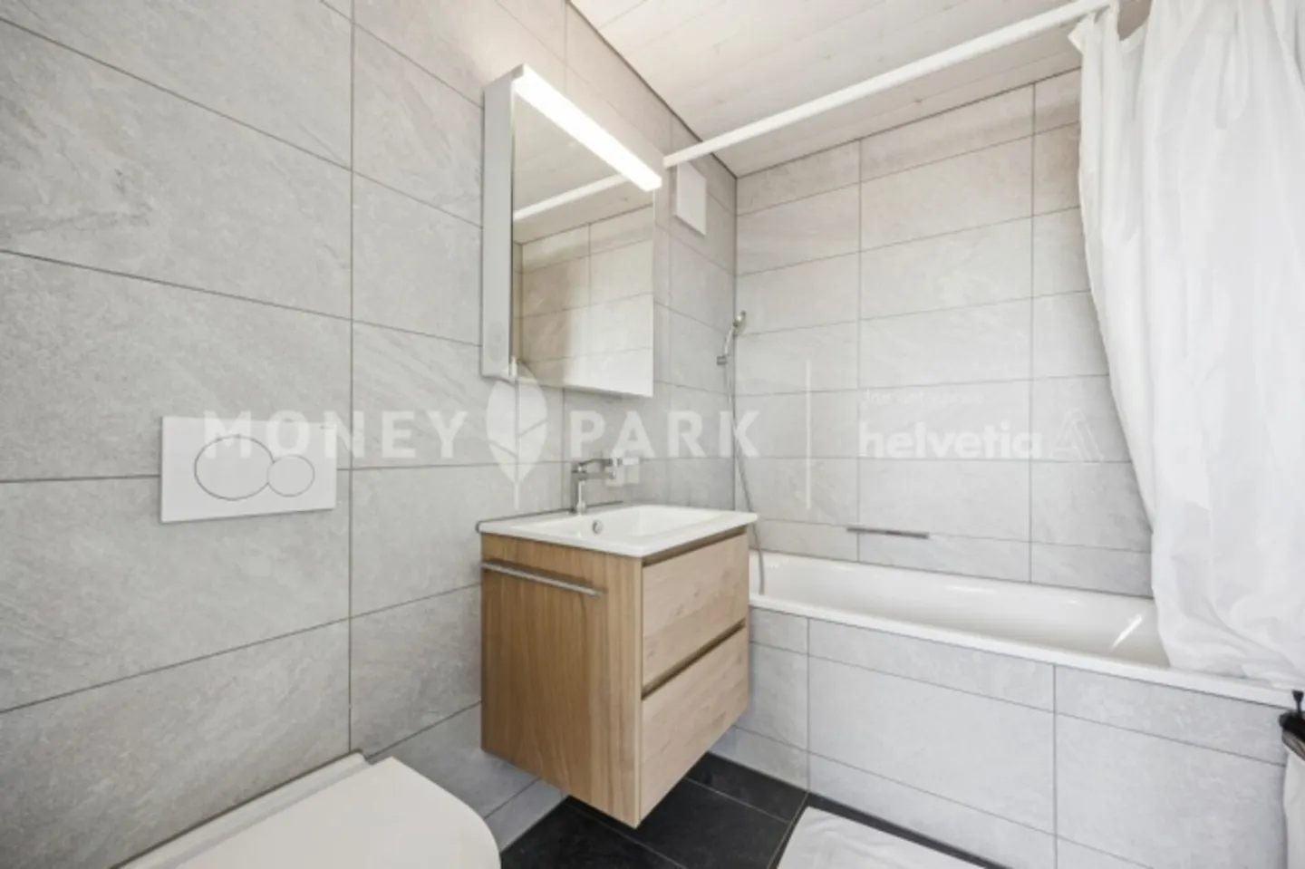 Stylish and modern penthouse apartment in Lengnau - Photo 9 of 13