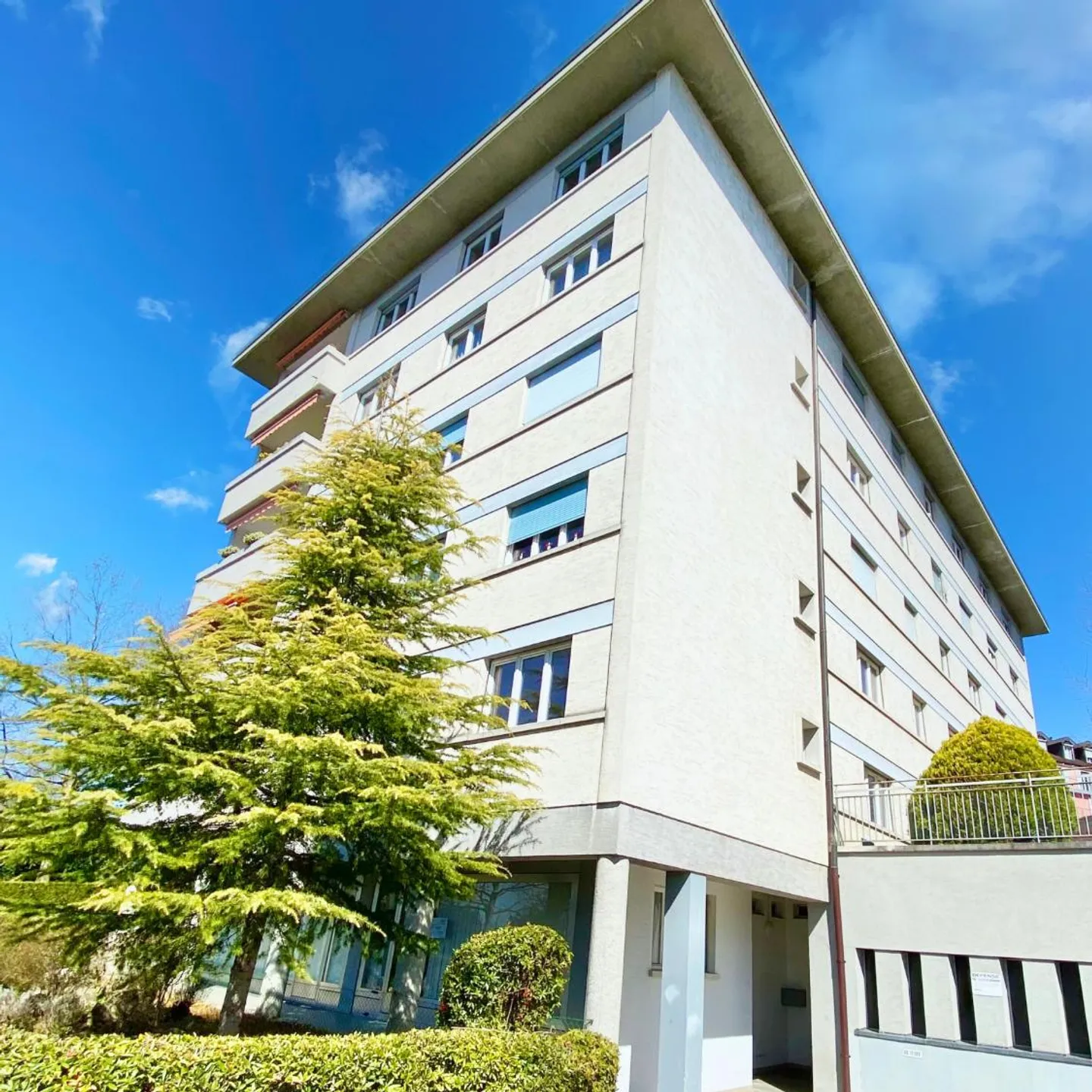 5-Zimmer-Wohnung - Foto 1 von 1