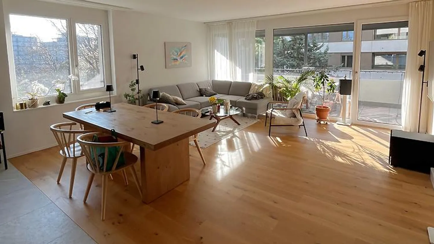 Appartement Meublé à Chavannes - Photo 1 sur 7