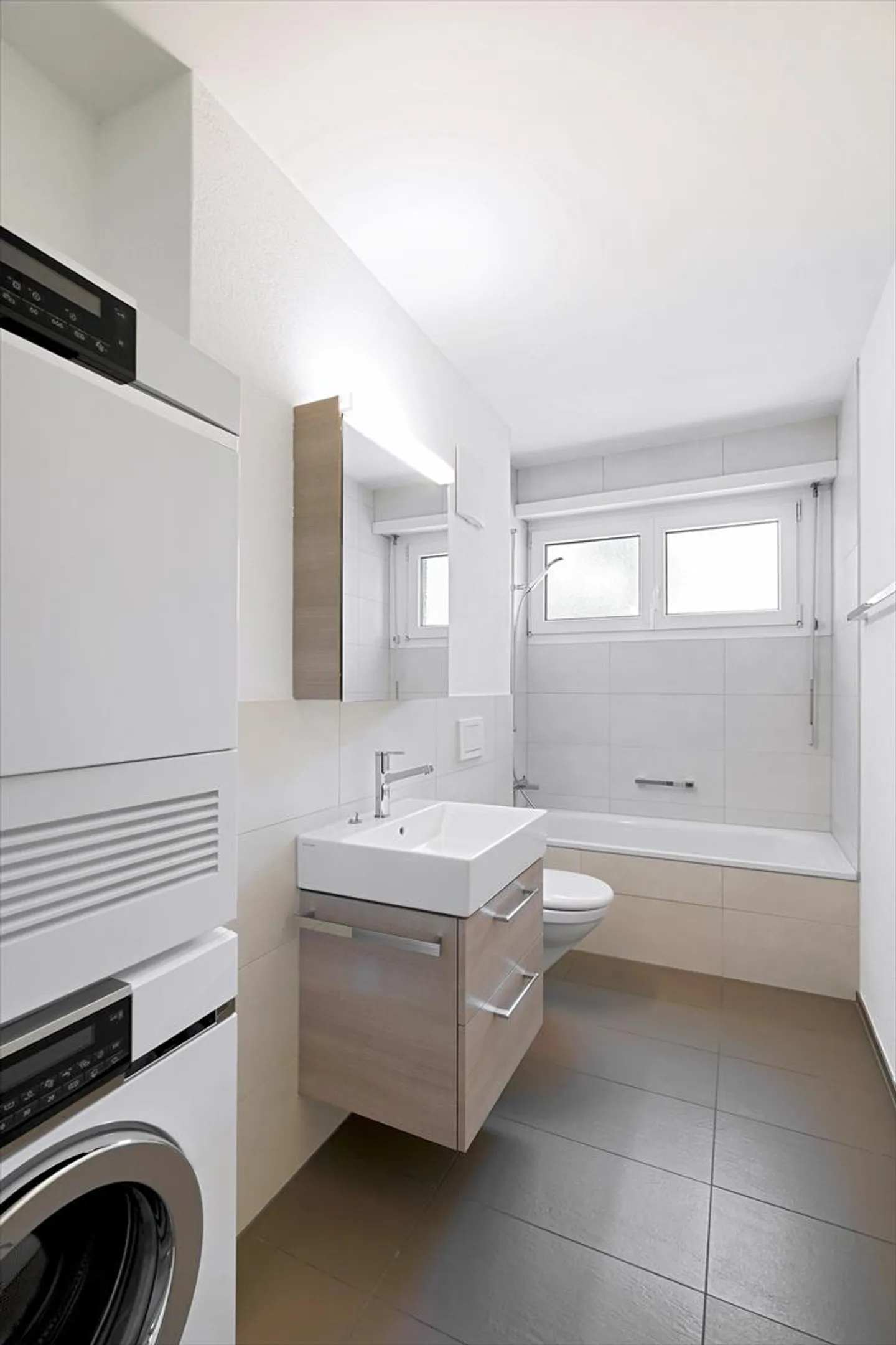 Penthouse for rent - Photo 6 of 12