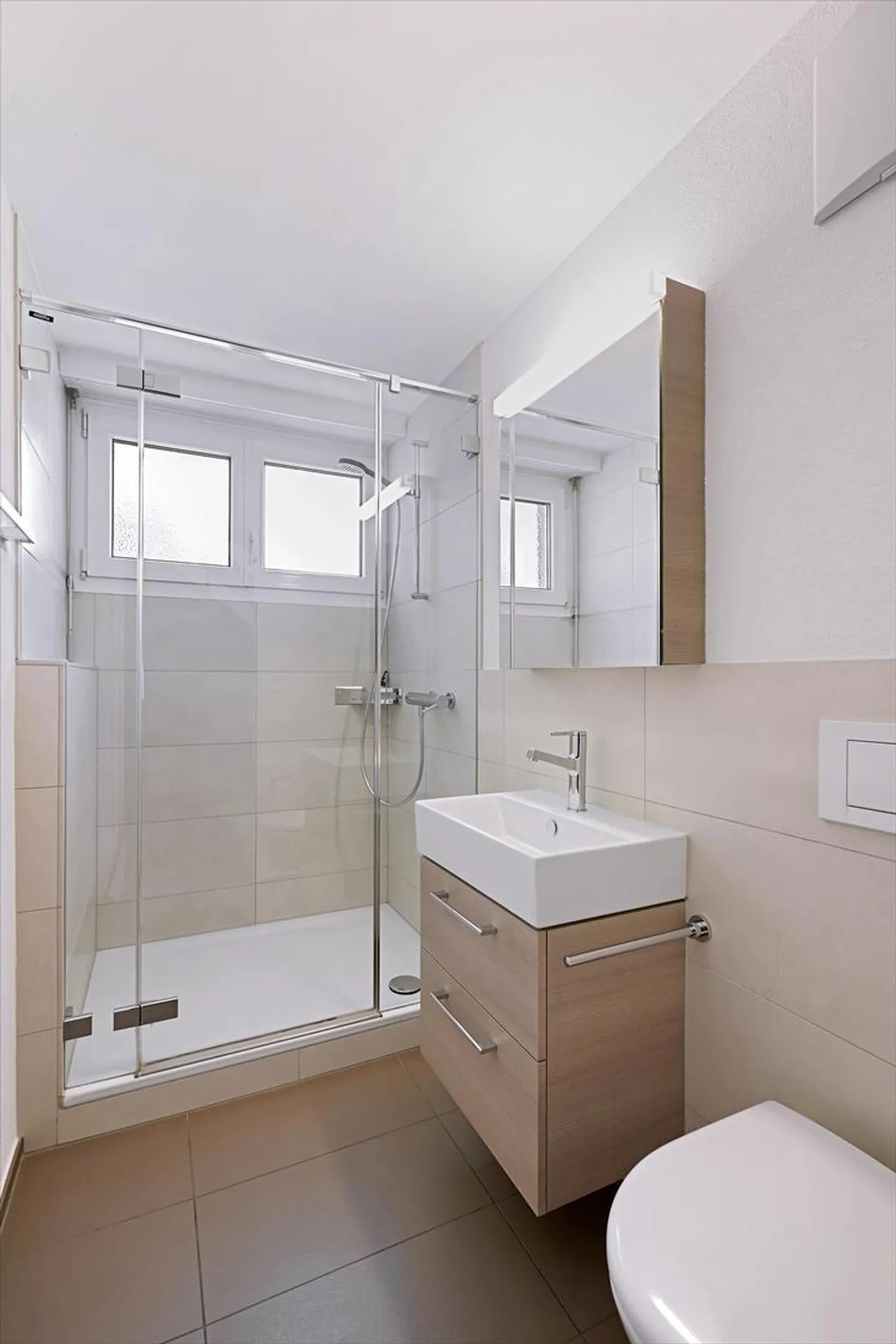 Penthouse for rent - Photo 7 of 12
