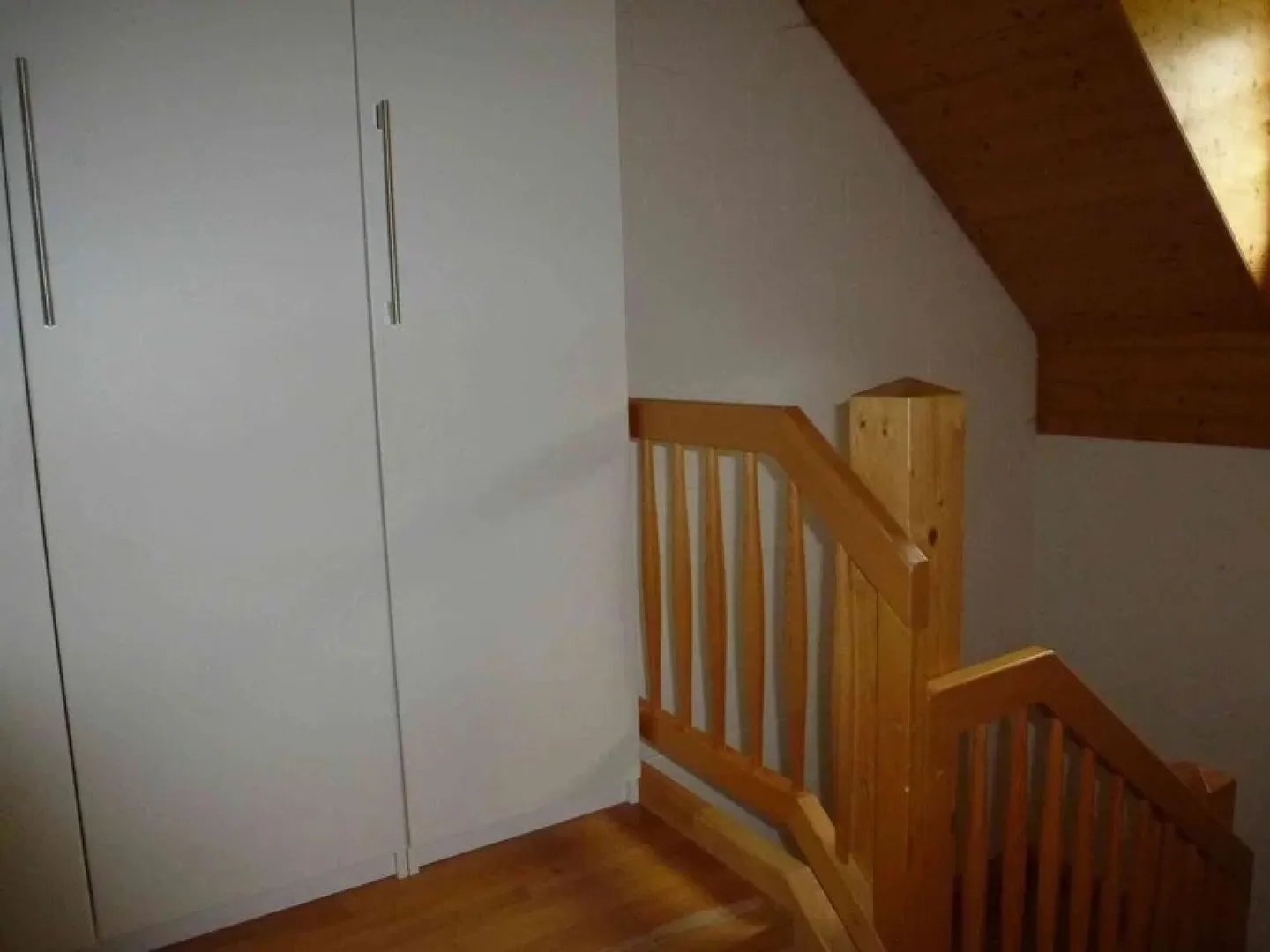 Quiet 5½-room maisonette apartment with a lot of charm in a beautiful location - Photo 4 of 5