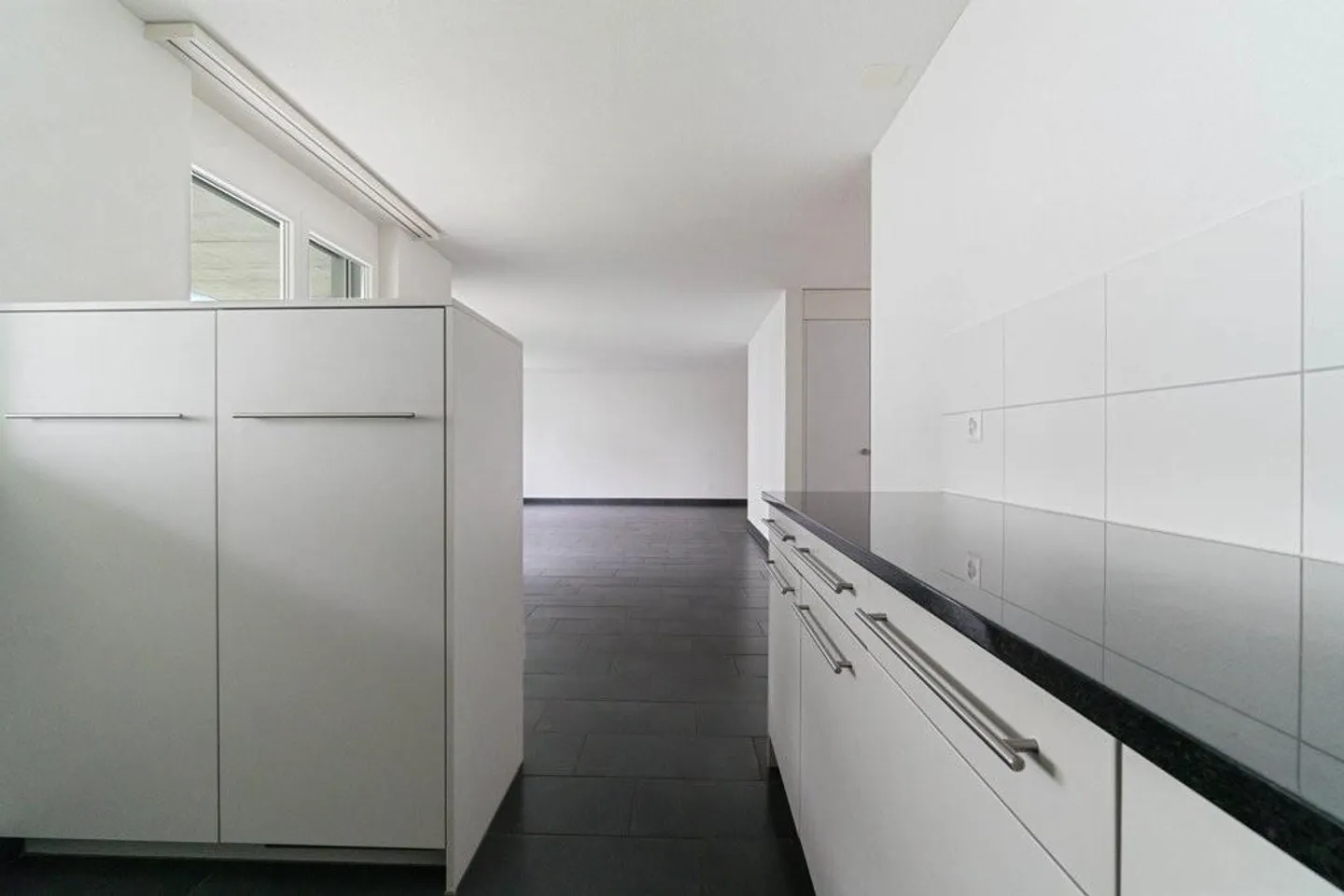 La Felicità della Vostra Famiglia - Appartamento Attraente Vicino alla Città - Foto 3 di 12