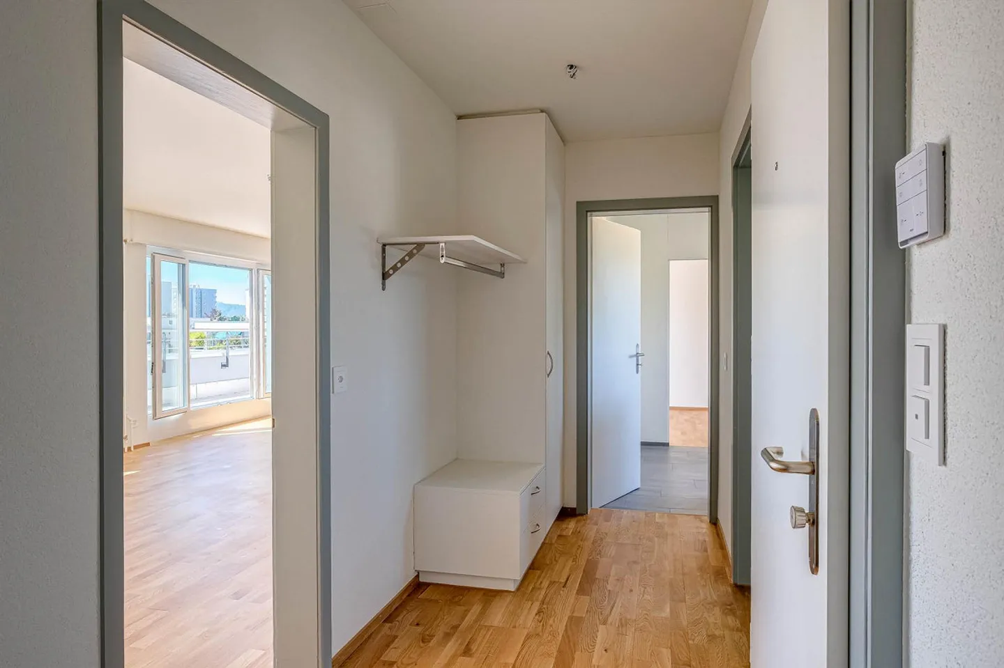 Appartamento attico 4.5 camere ultra moderno con panorama a 360° - Foto 12 di 13