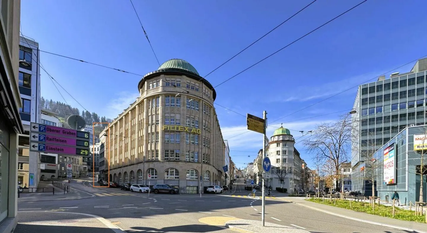 Versatile Practice/Commercial Space Behind Neumarkt - Photo 11 of 12