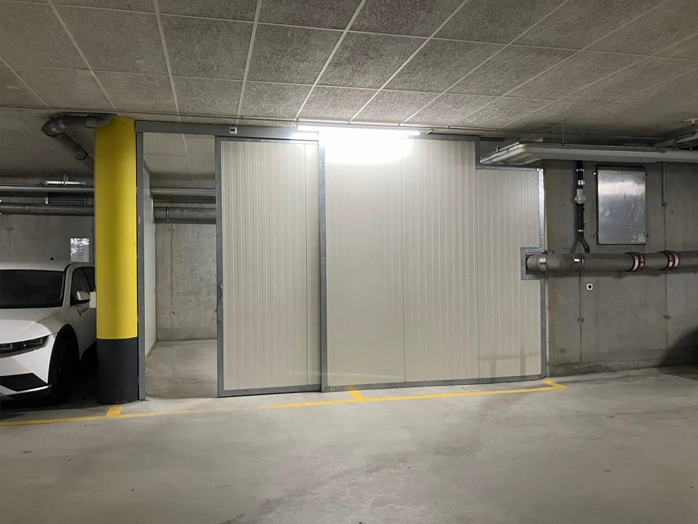 Spazio di stoccaggio (24 m2) - Foto 2 di 7