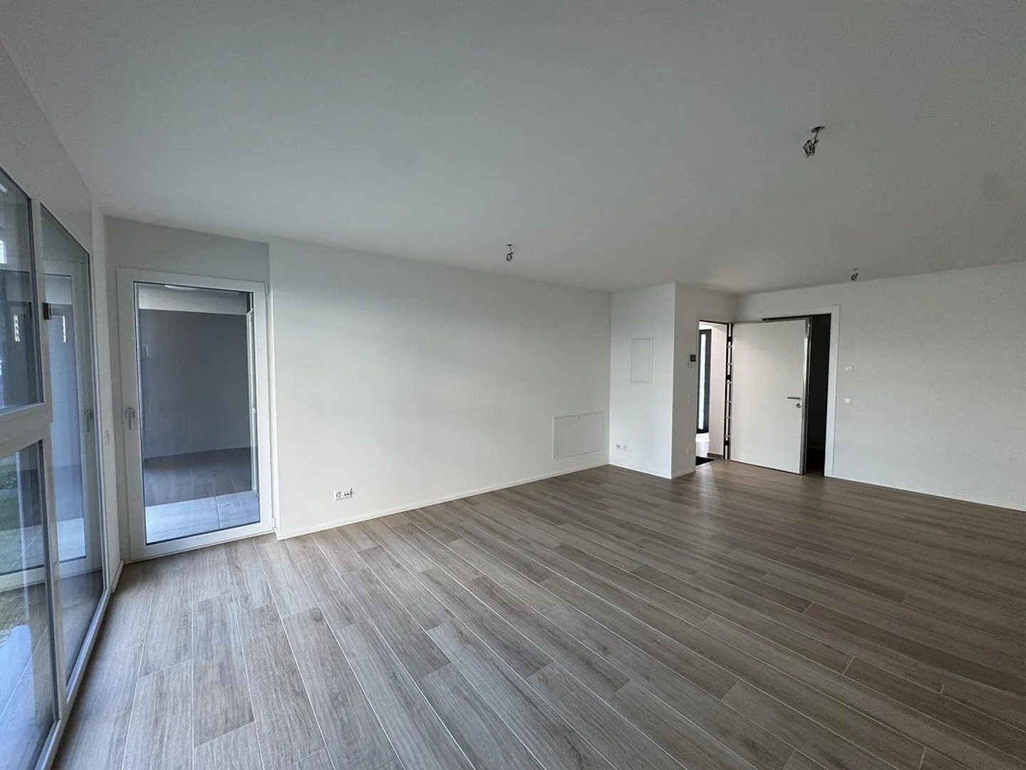 BÜRO AN DER STRASSE Neue Residenz - Modern Luxus und Komfort - Foto 7 von 25