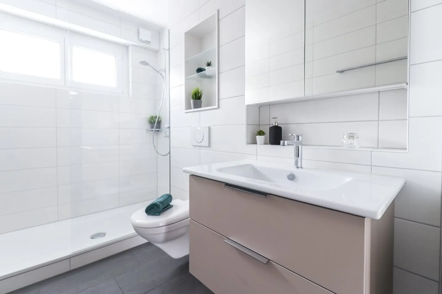 Living with a dream view! - Photo 5 of 9