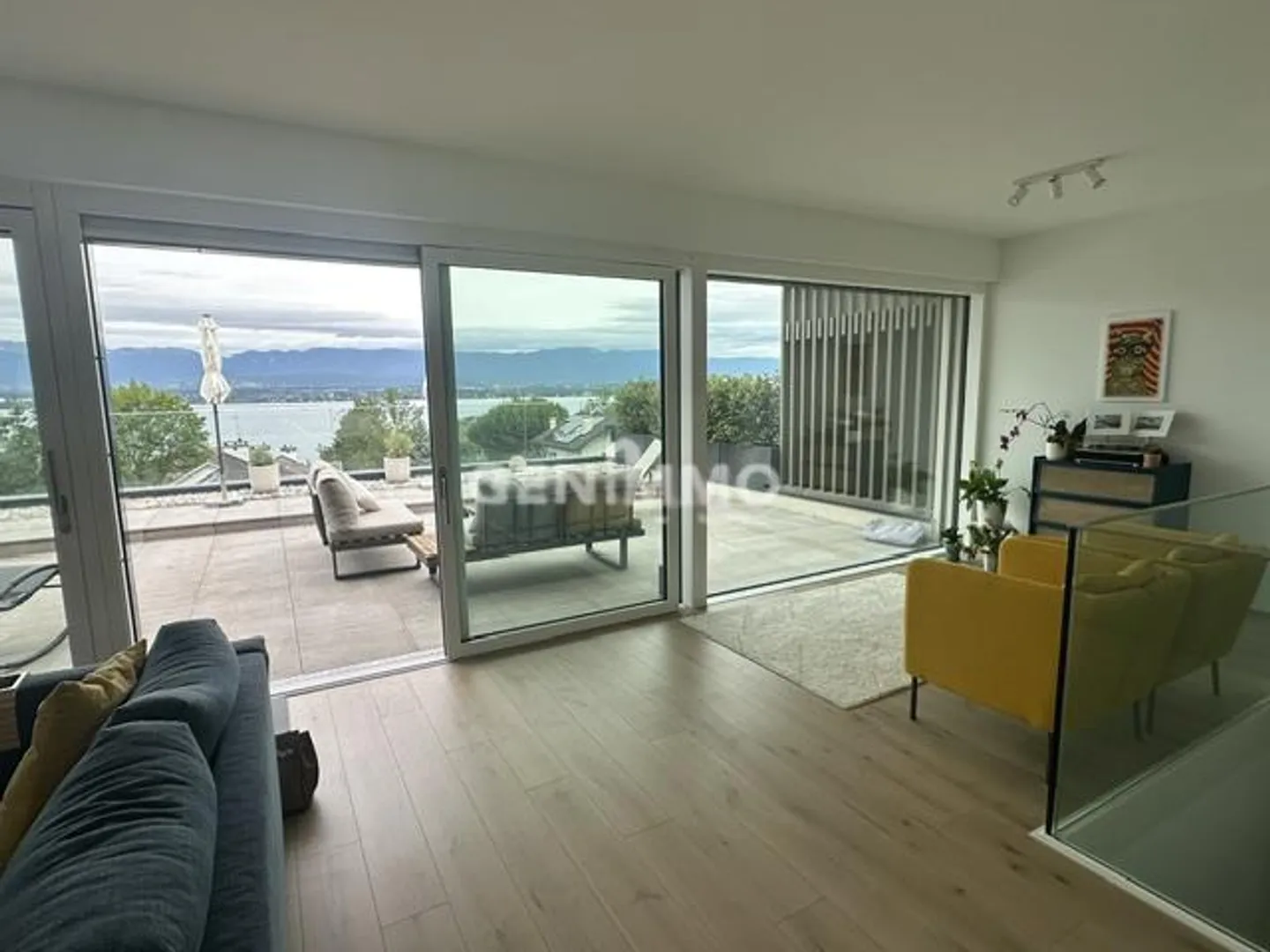 Stupendo Triplex con Vista Lago - Foto 2 di 2