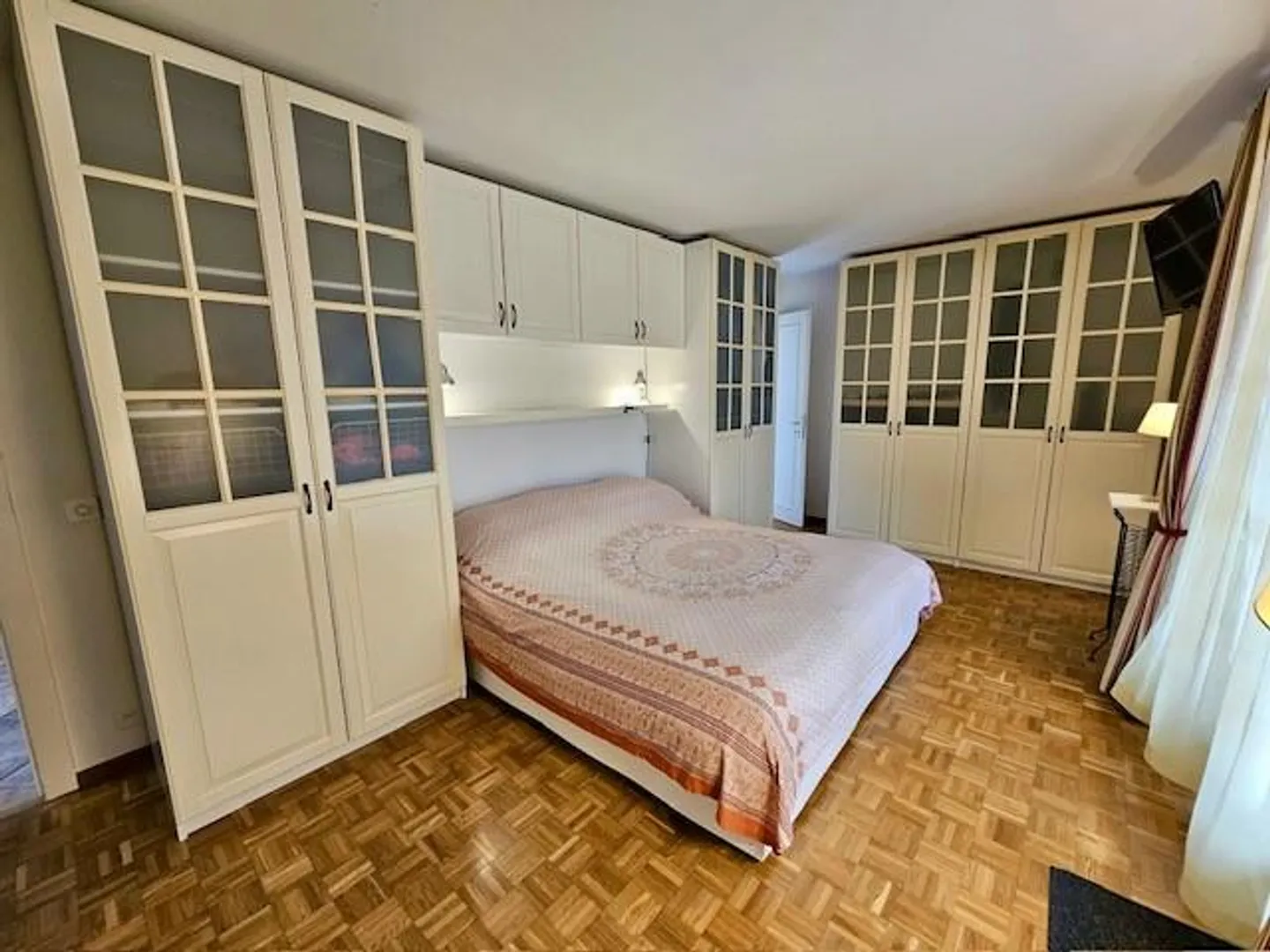 Bella villa alberata a Crans-près-Céligny - Foto 7 di 8