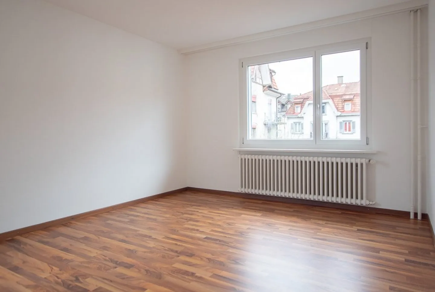 Belle appartement de 4 pièces avec balcon - Photo 5 sur 5