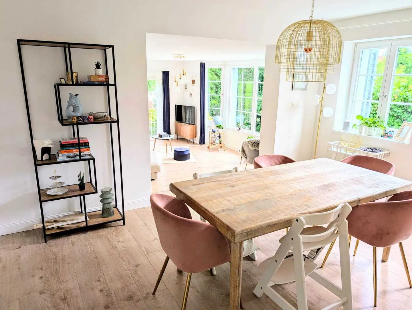 Casa bifamiliare ristrutturata - Foto 6 di 10