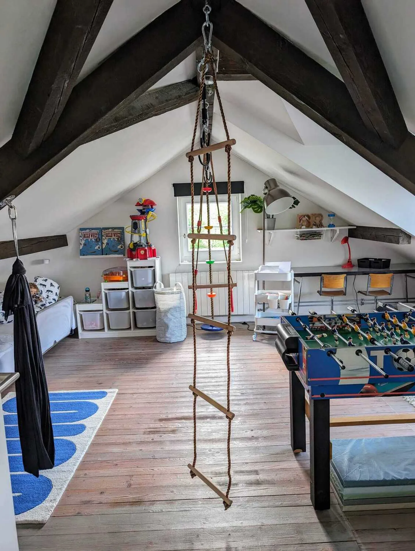 Casa bifamiliare ristrutturata - Foto 7 di 10