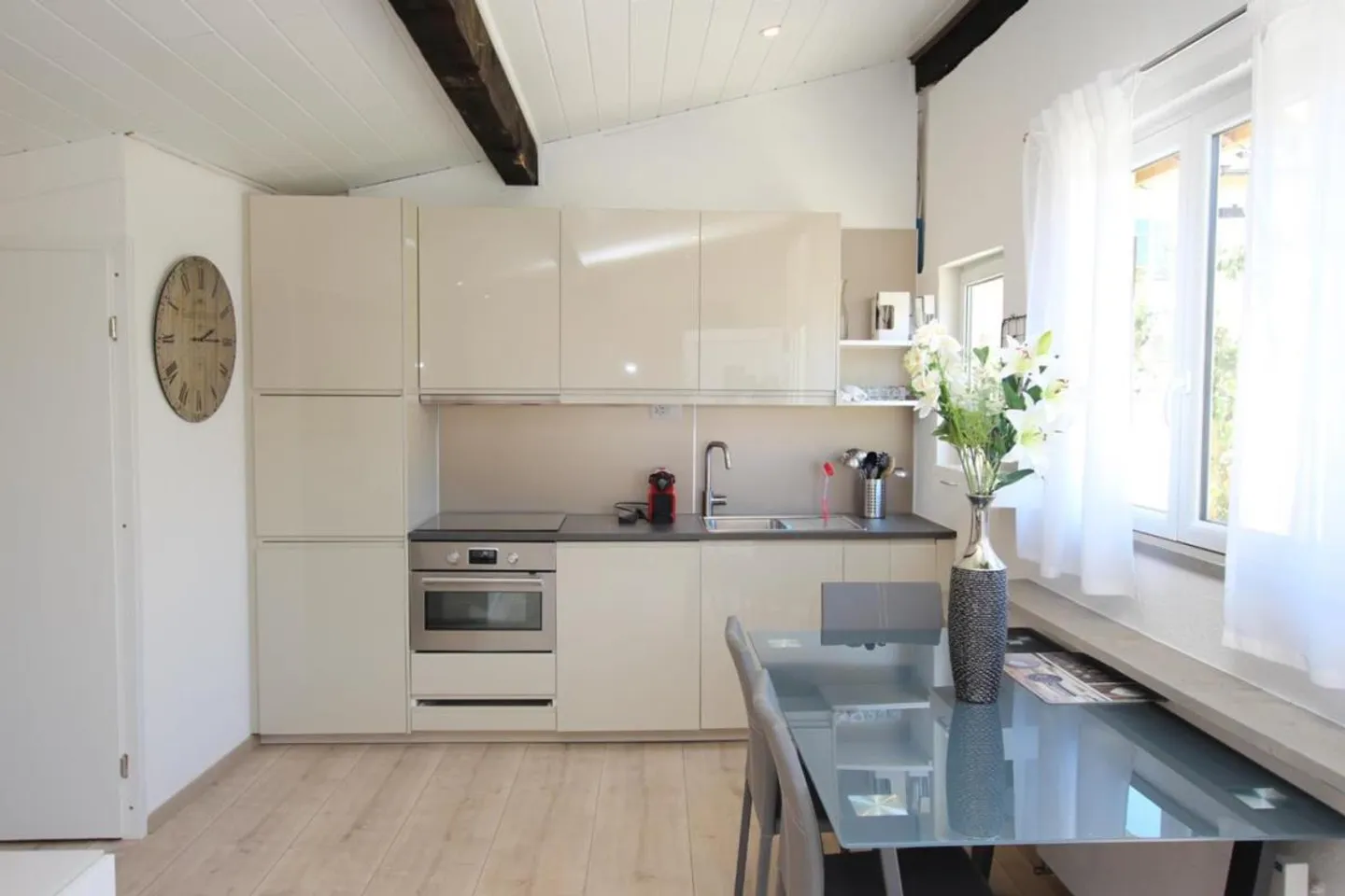 Renovated Cottage with Terrace - Photo 2 of 7