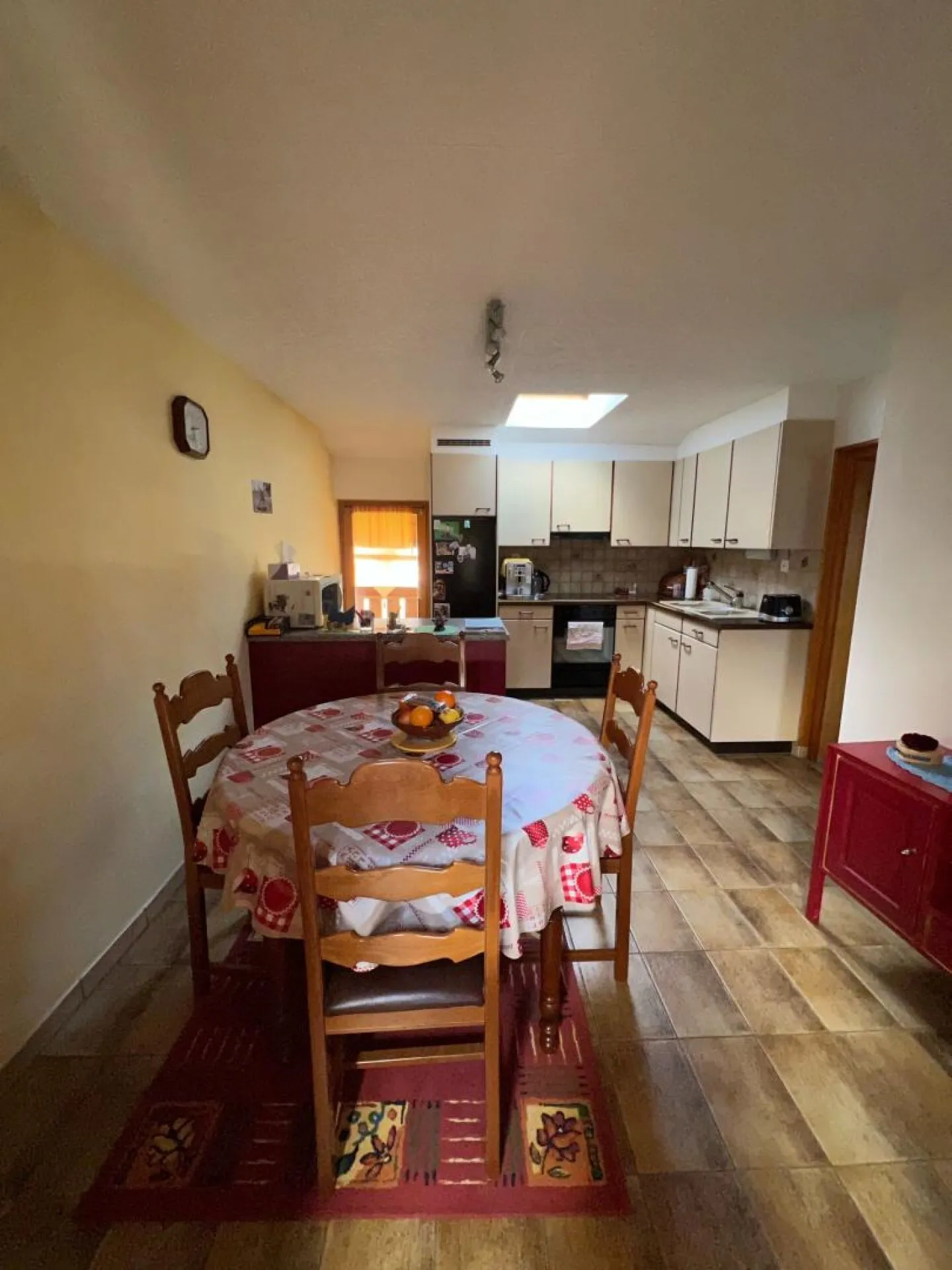 4.5 Room Apartment in Botyre (Ayent) - Photo 9 of 20