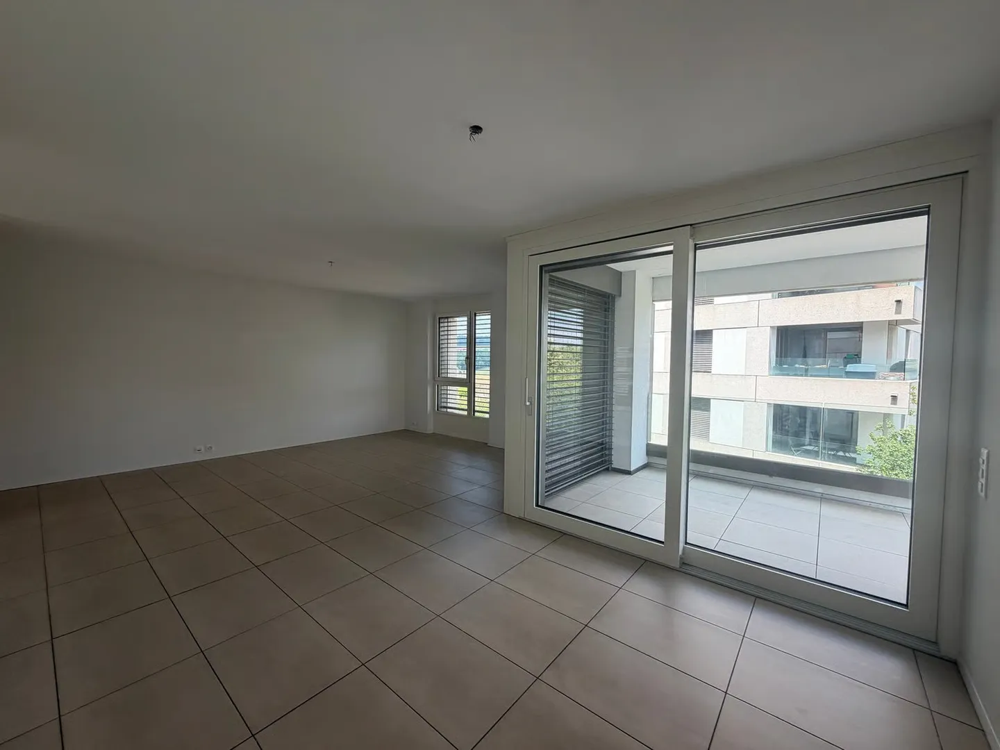Modernes 3.5-Zimmer-Apartment in Romont - Foto 2 von 8