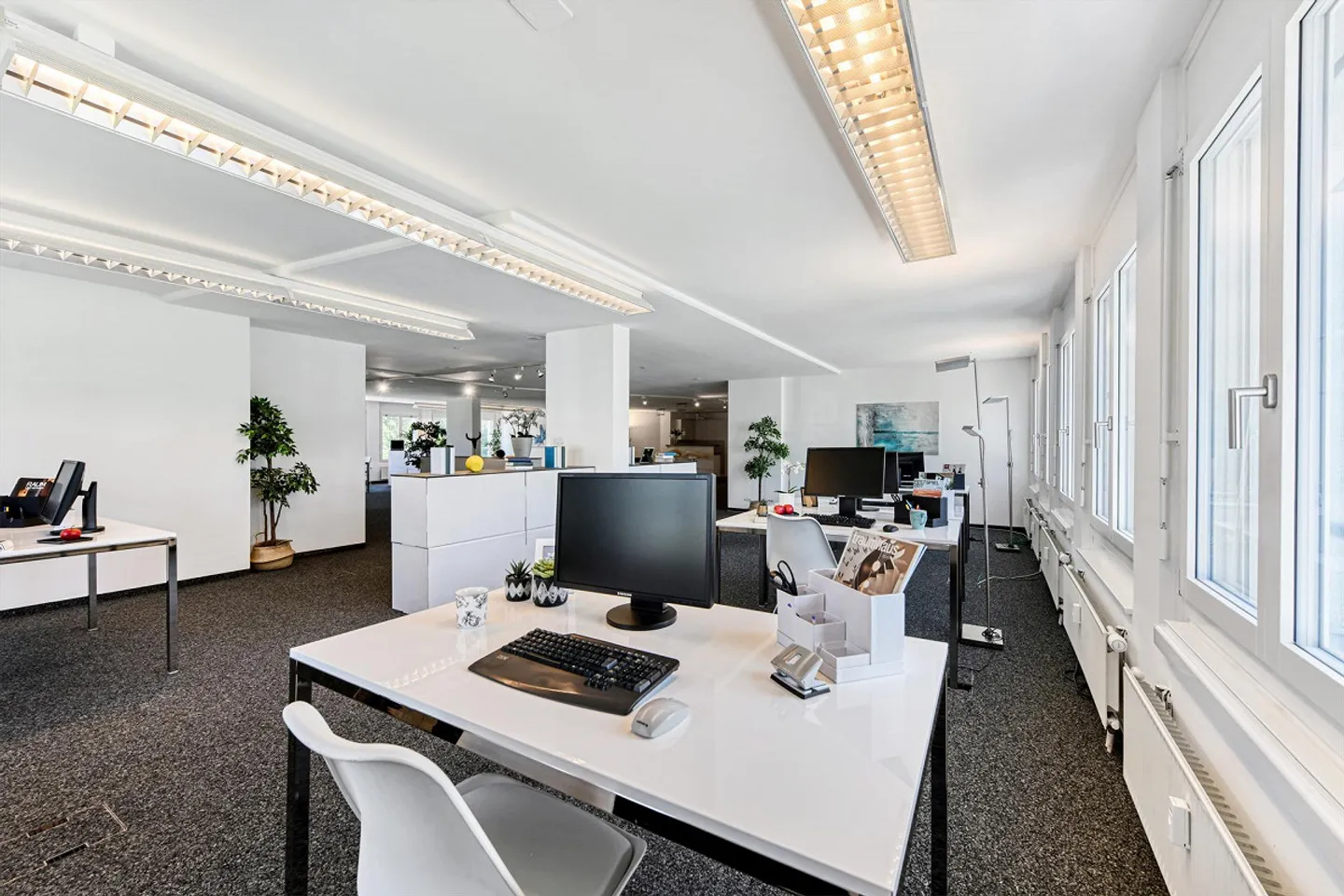 Espace de bureau attrayant dans un emplacement central - Photo 5 sur 10