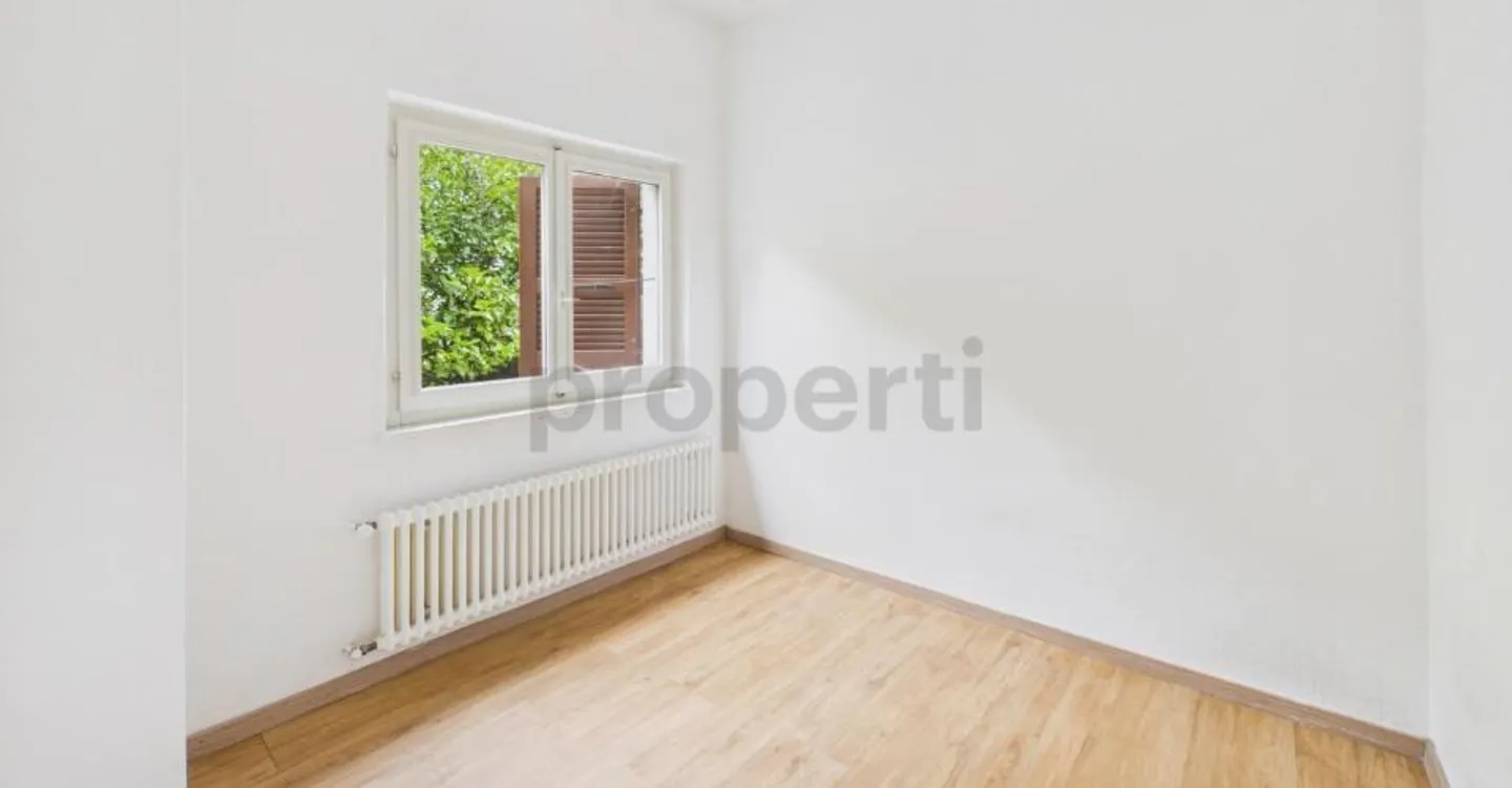 Maison bifamiliale avec vue panoramique dans un quartier résidentiel de Cugnasco - Foto 7 di 12