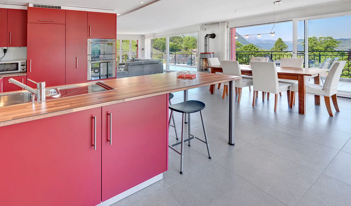 Vivere con vista – spazioso, luminoso e con vista mozzafiato sul lago - Foto 3 di 6