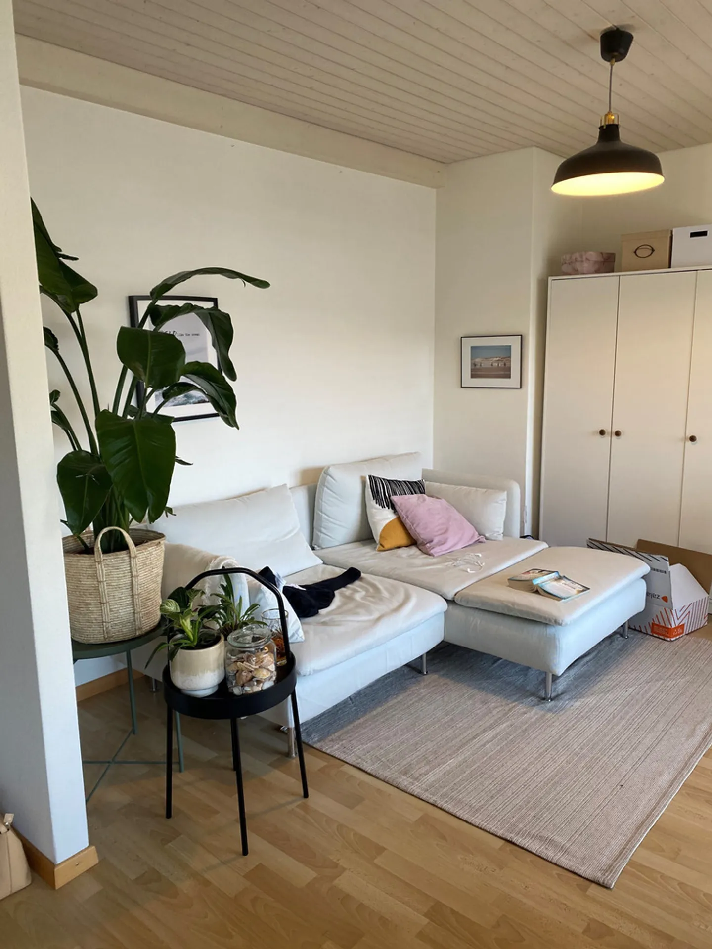 Lucerna - economico e vicino alla stazione? - Foto 1 di 4