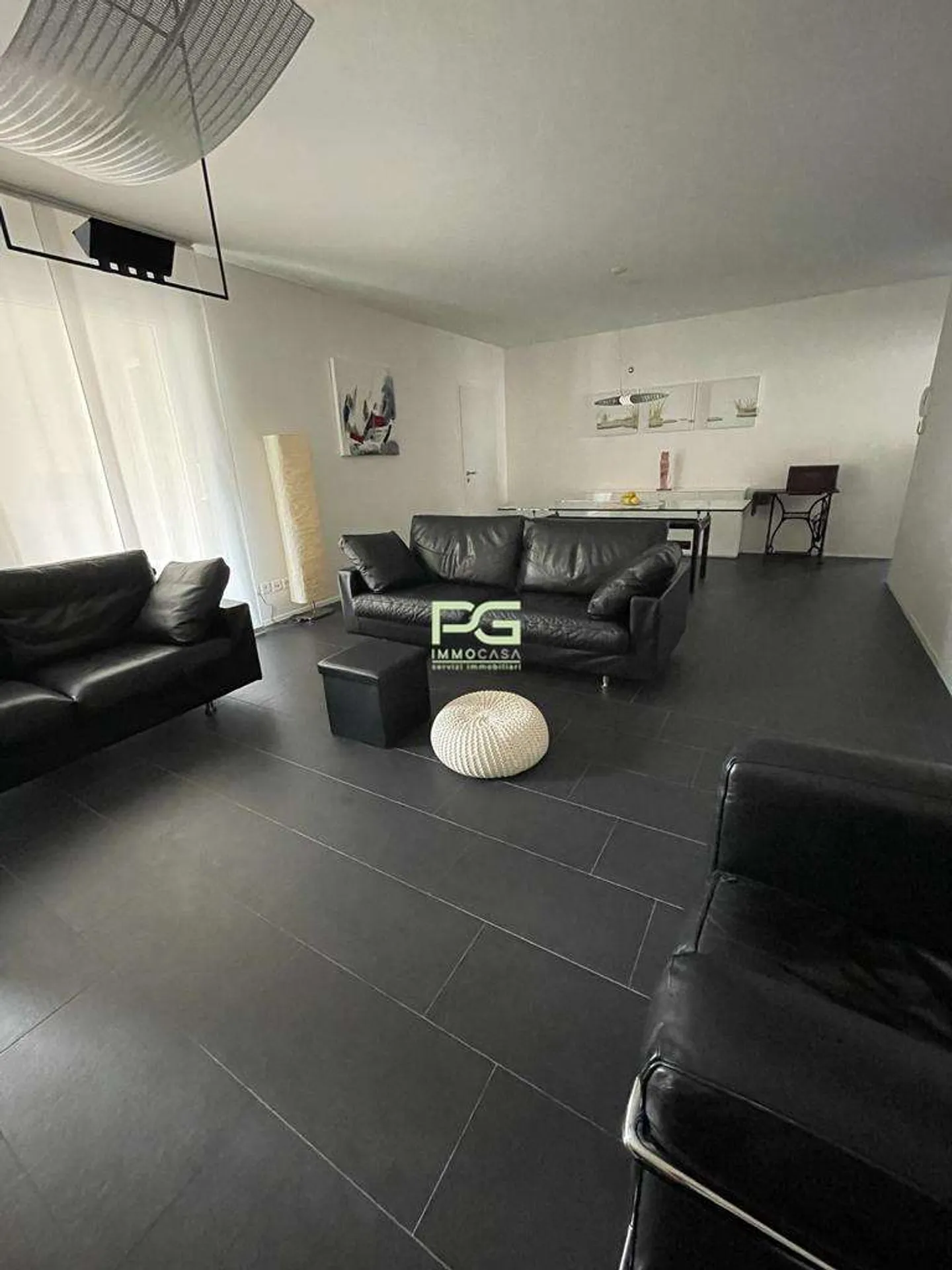 Beautiful 4.5-room apartment - Photo 1 of 9