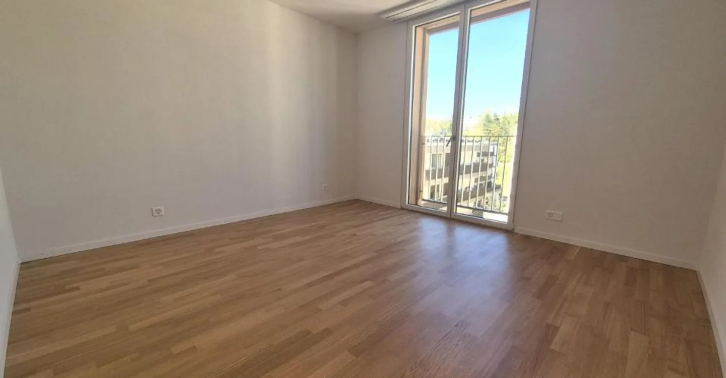 Appartement de Luxe dans l'Écoquartier - Photo 4 sur 6