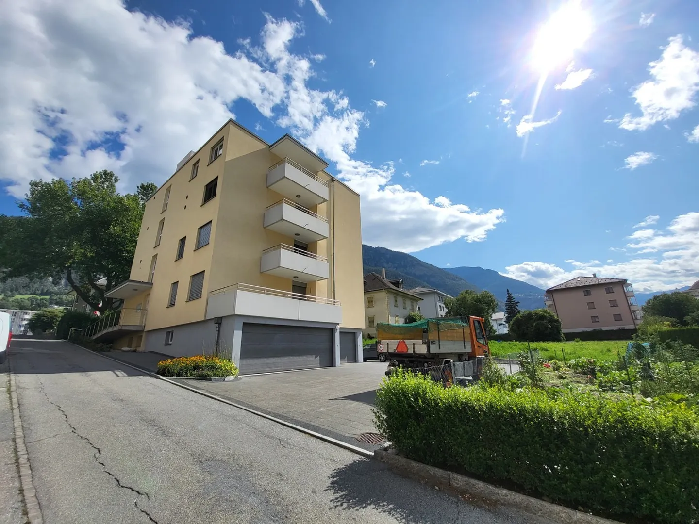 Apartment for rent - Photo 1 of 10