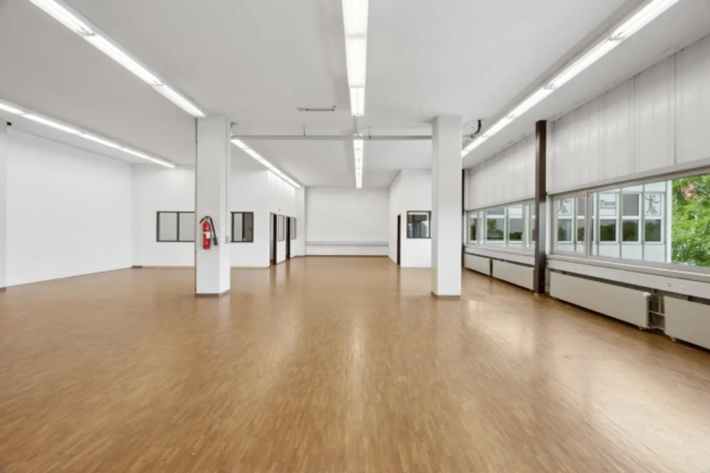 Mischgenutztes Gebäude mieten - Foto 6 von 7