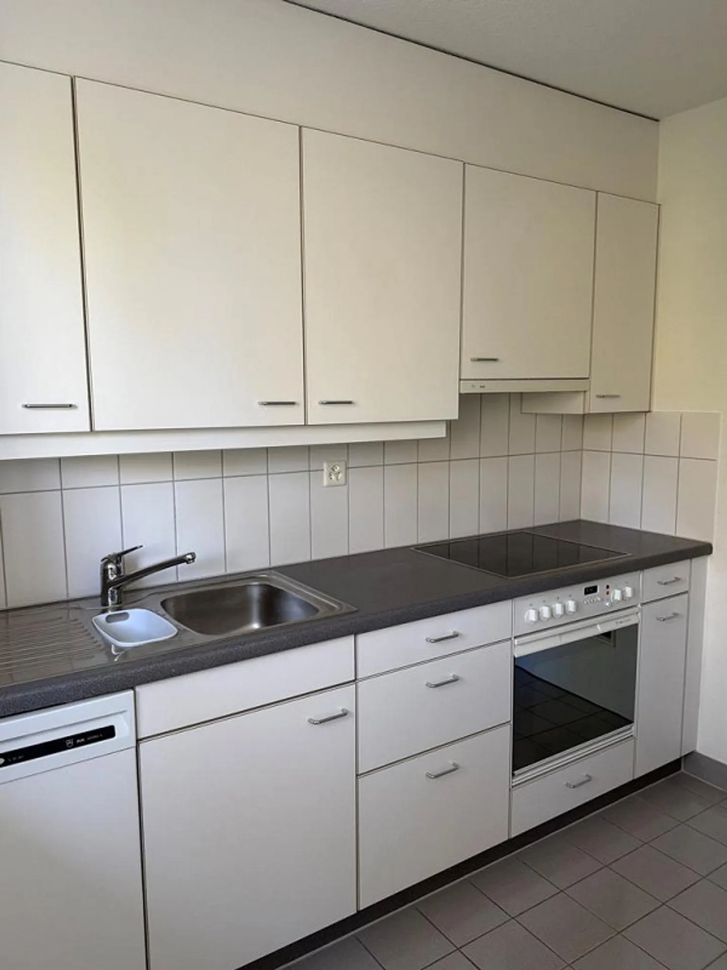 Appartement charmant avec balcon à louer ... - Photo 4 sur 11