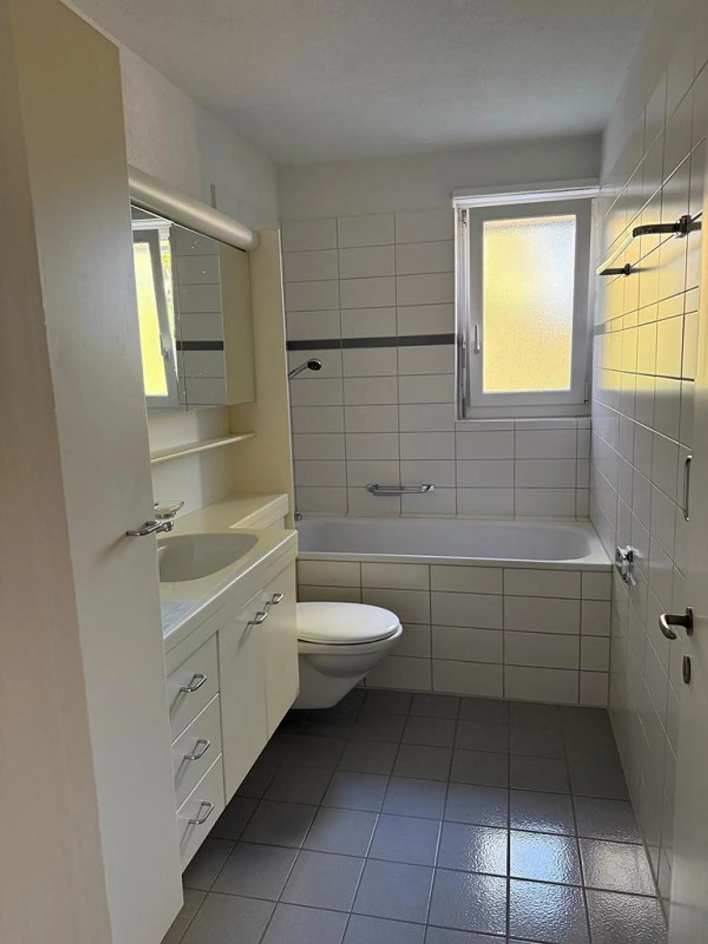 Appartement charmant avec balcon à louer ... - Photo 5 sur 11