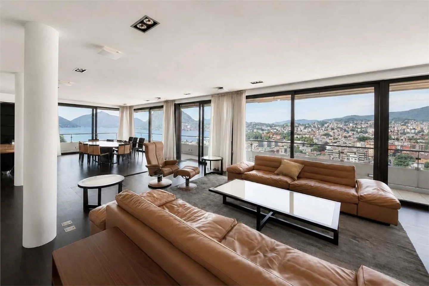 Penthouse iconique avec toit-terrasse panoramique - Photo 1 sur 13