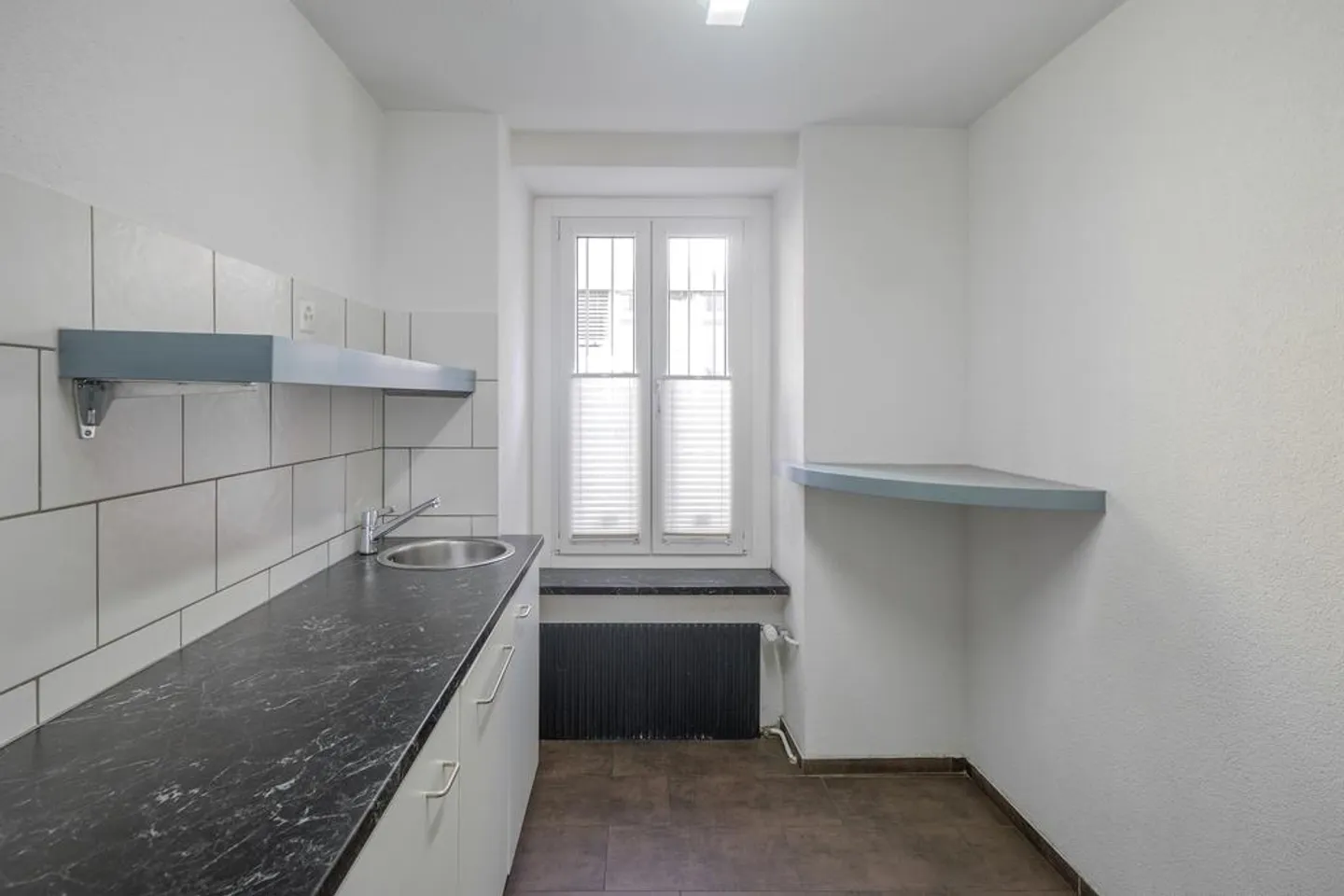 Espace commercial à louer dans un emplacement central (limité jusqu'au 30.04.2027) - Photo 4 sur 5