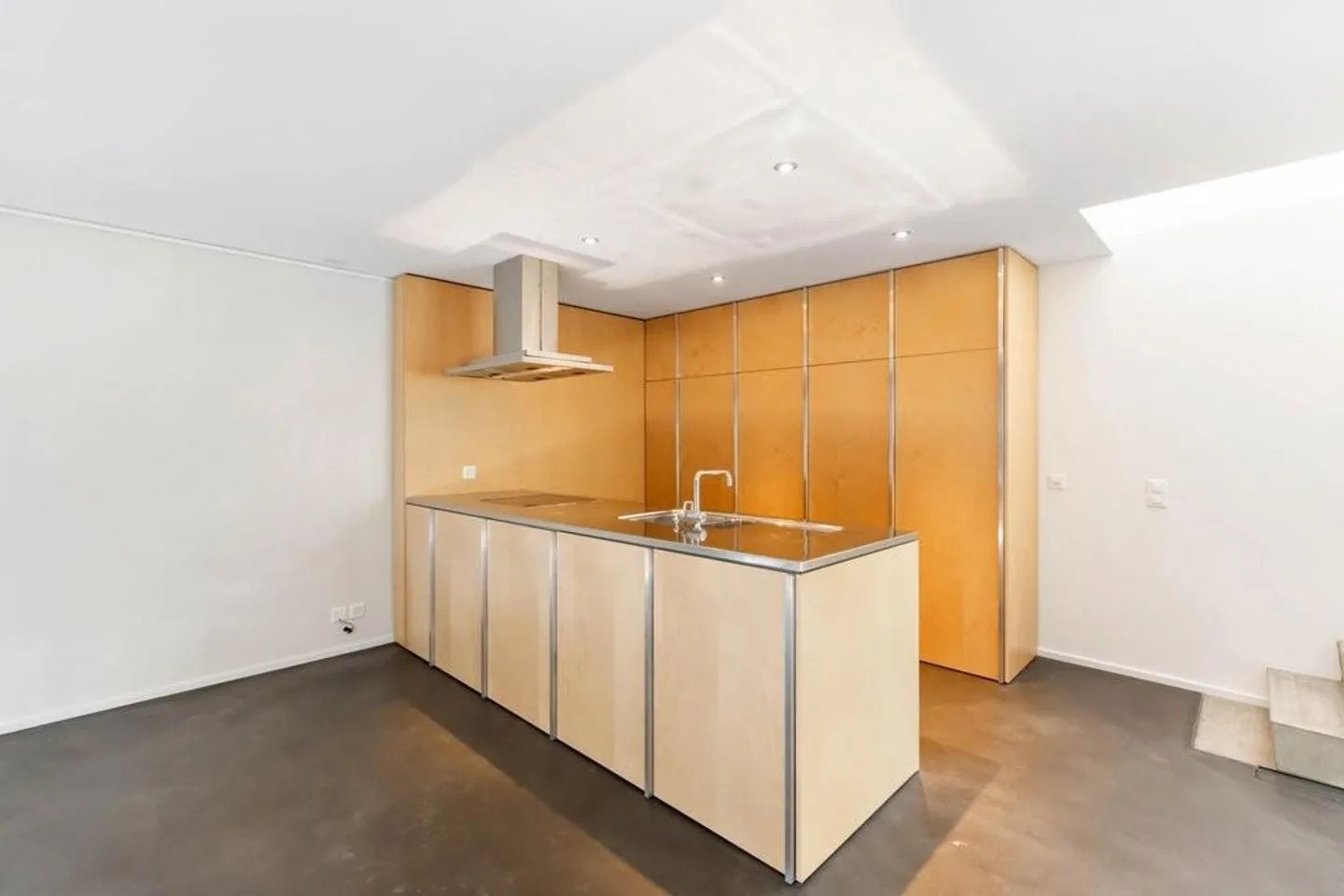 Casa familiare moderna con vista - Foto 2 di 12