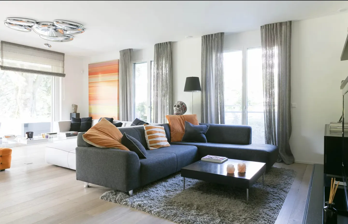 Elegant Ground-Floor Apartment - Photo 1 of 7