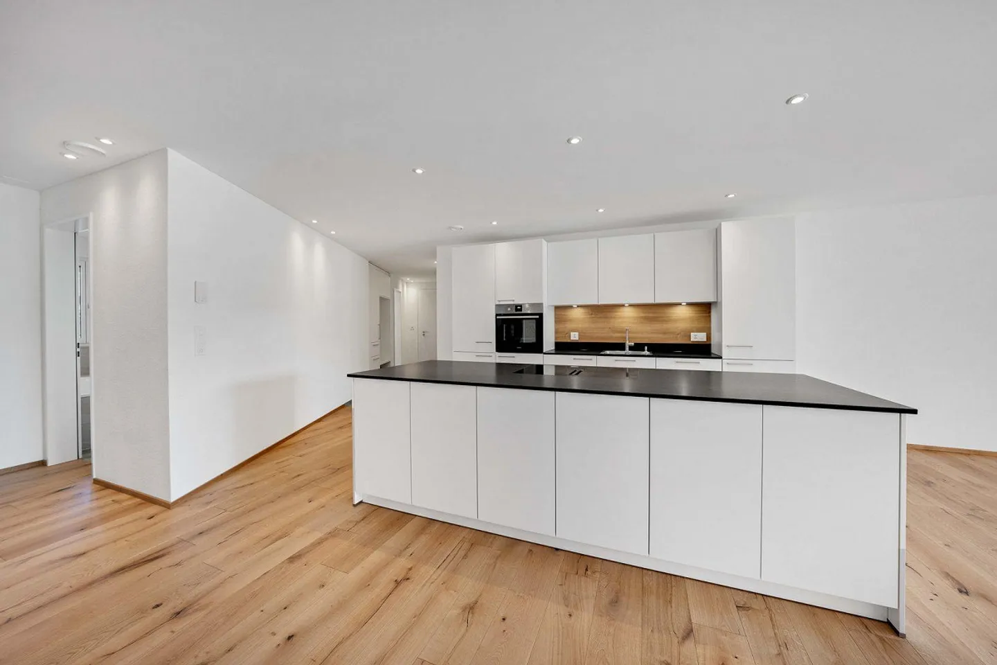 Appartement 4.5 pièces - Photo 4 sur 11