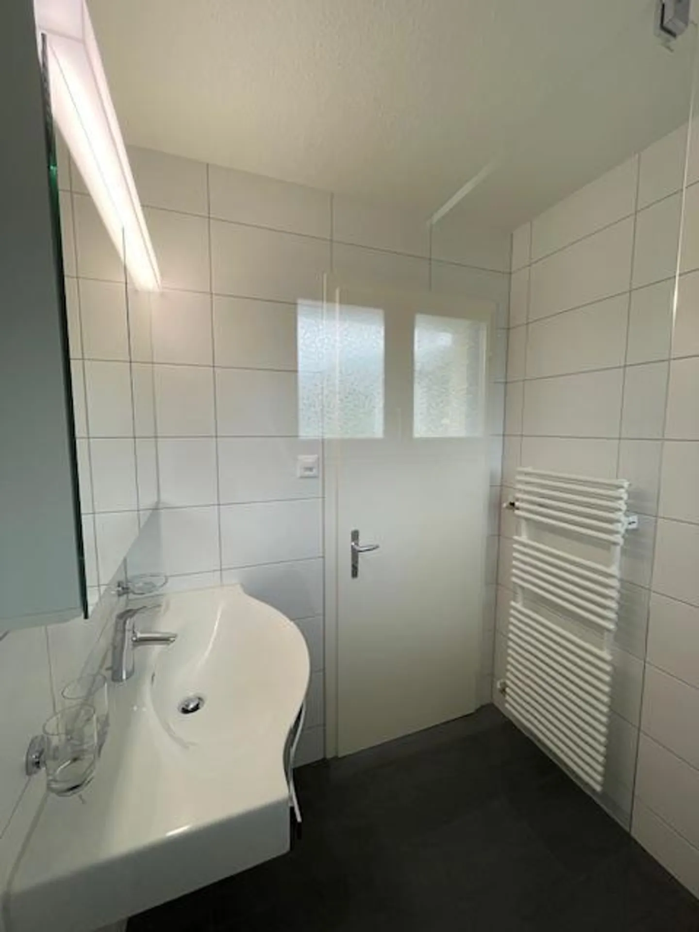 Appartamento 4 locali al 5° piano con vista - Foto 4 di 18
