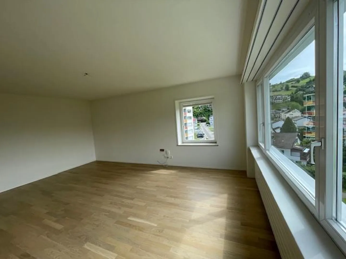 Appartamento 4 locali al 5° piano con vista - Foto 7 di 18