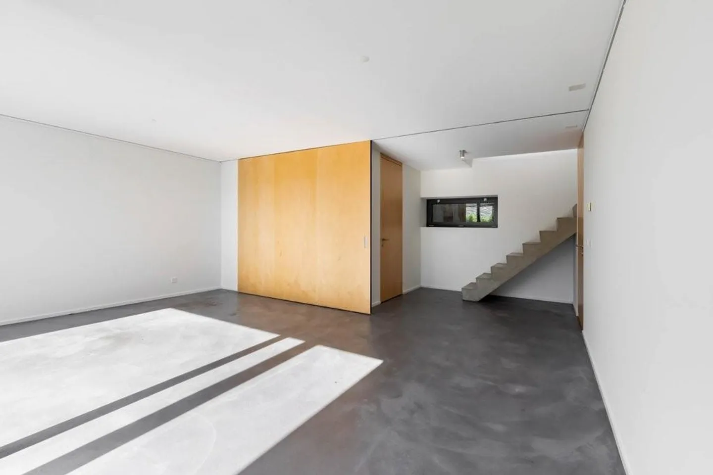 Casa familiare moderna con vista - Foto 6 di 12