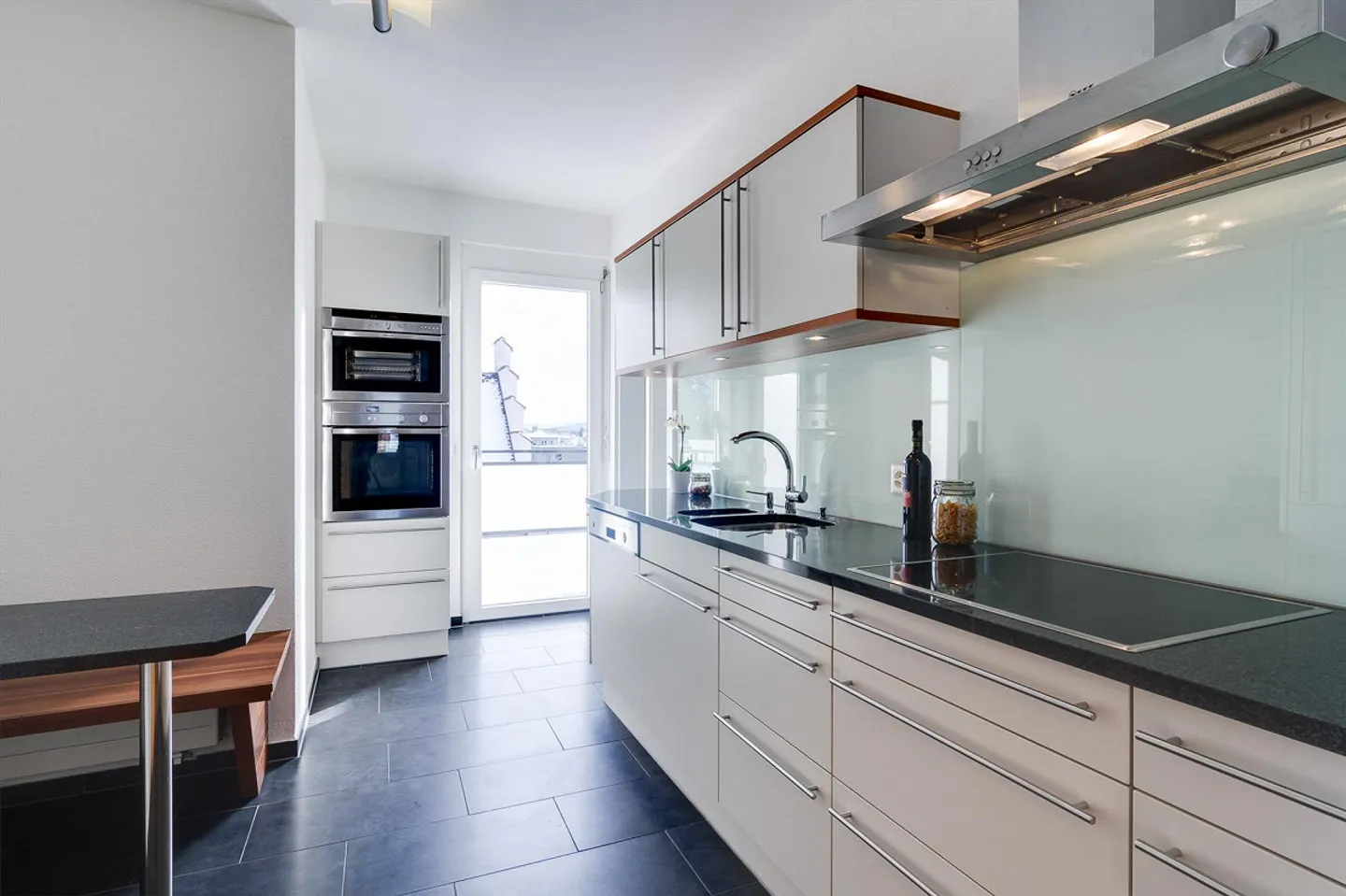 Attraktive 5.5-Zimmer-Maisonette-Wohnung in Top Lage von Wil SG - Photo 2 of 3