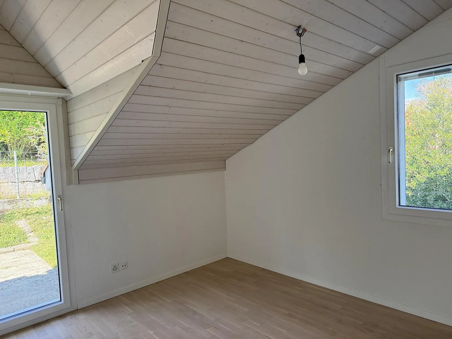 Exklusive Oase mit Seeblick - Foto 11 von 11