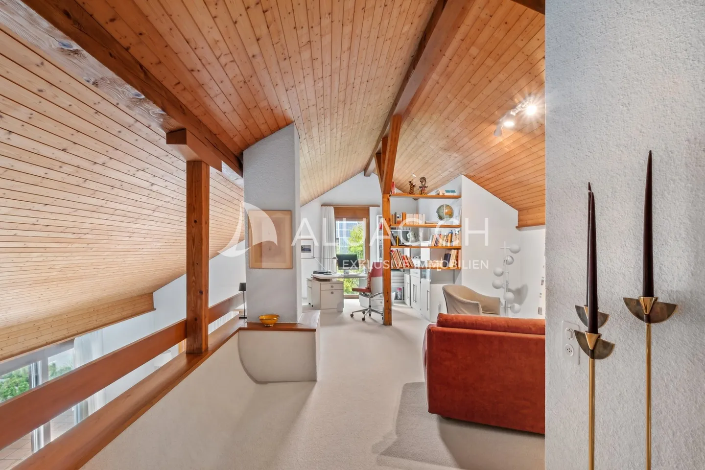 VILLA UNIFAMILIARE CON VISTA LAGO NON OSTRUITA - Foto 13 di 14