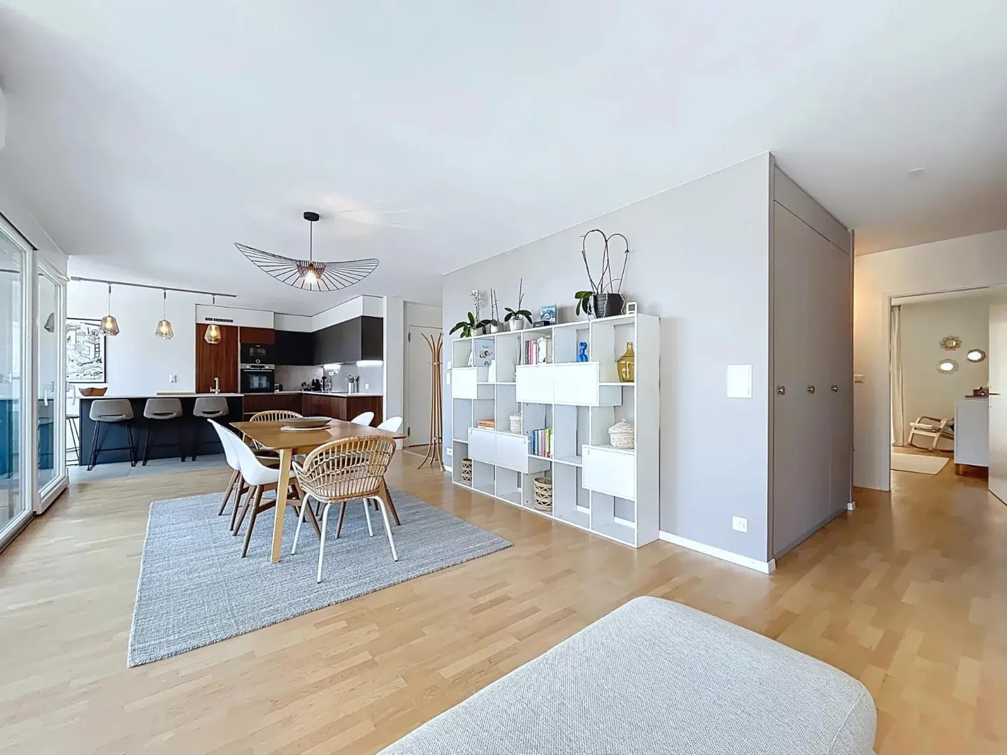 Helles Apartment mit Seeblick - Foto 6 von 13