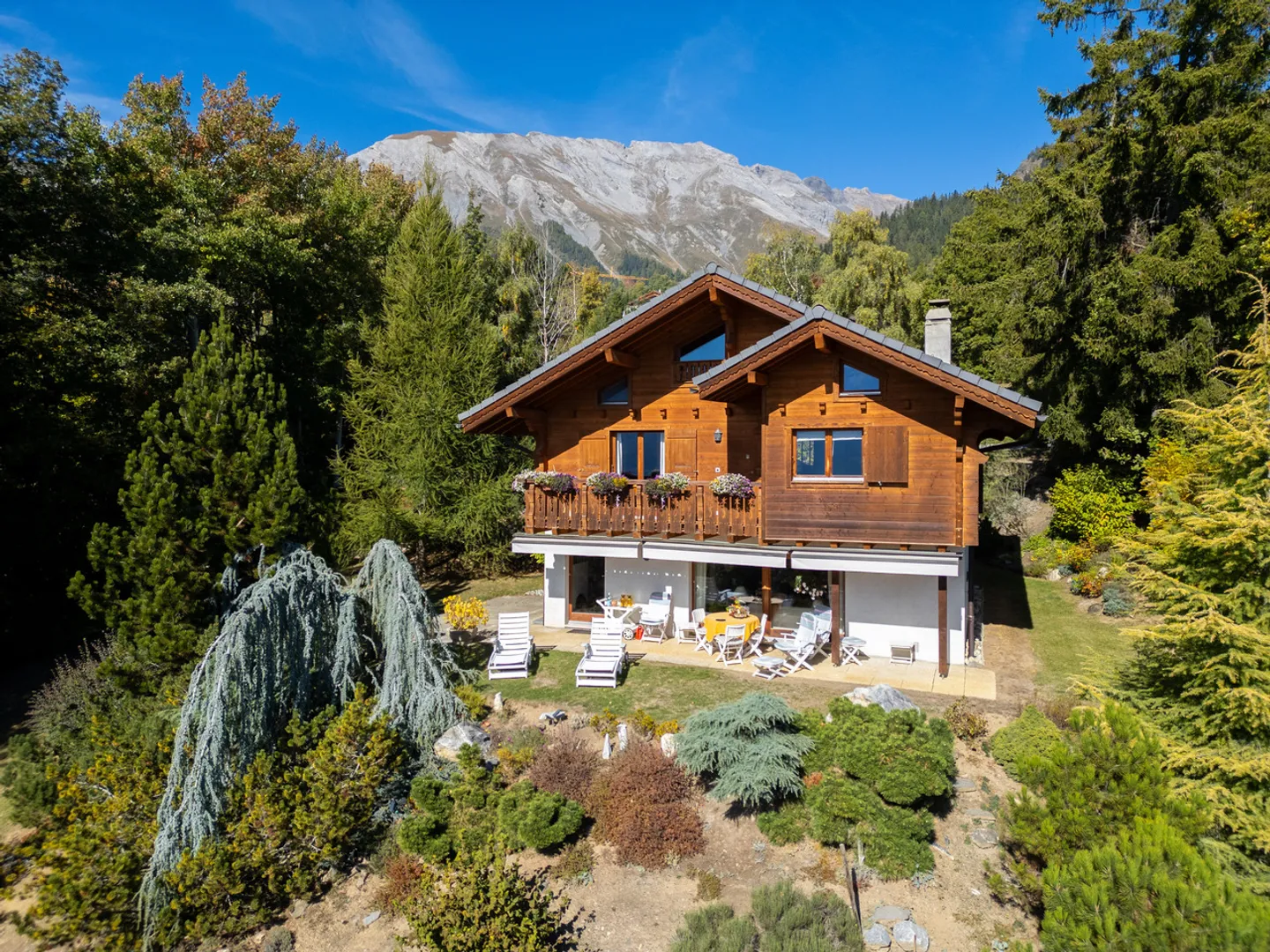 Chalet 5.5 stanze - Foto 1 di 17