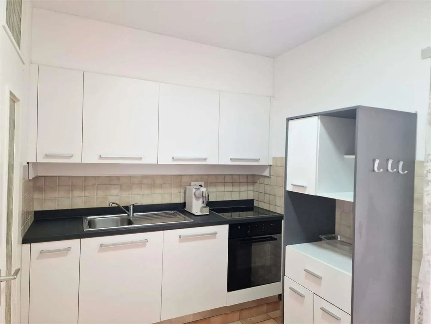 Viganello (Via Merlina) - Elegant 3.5 Rooms FURNISHED with Terrace, B - Photo 4 of 13