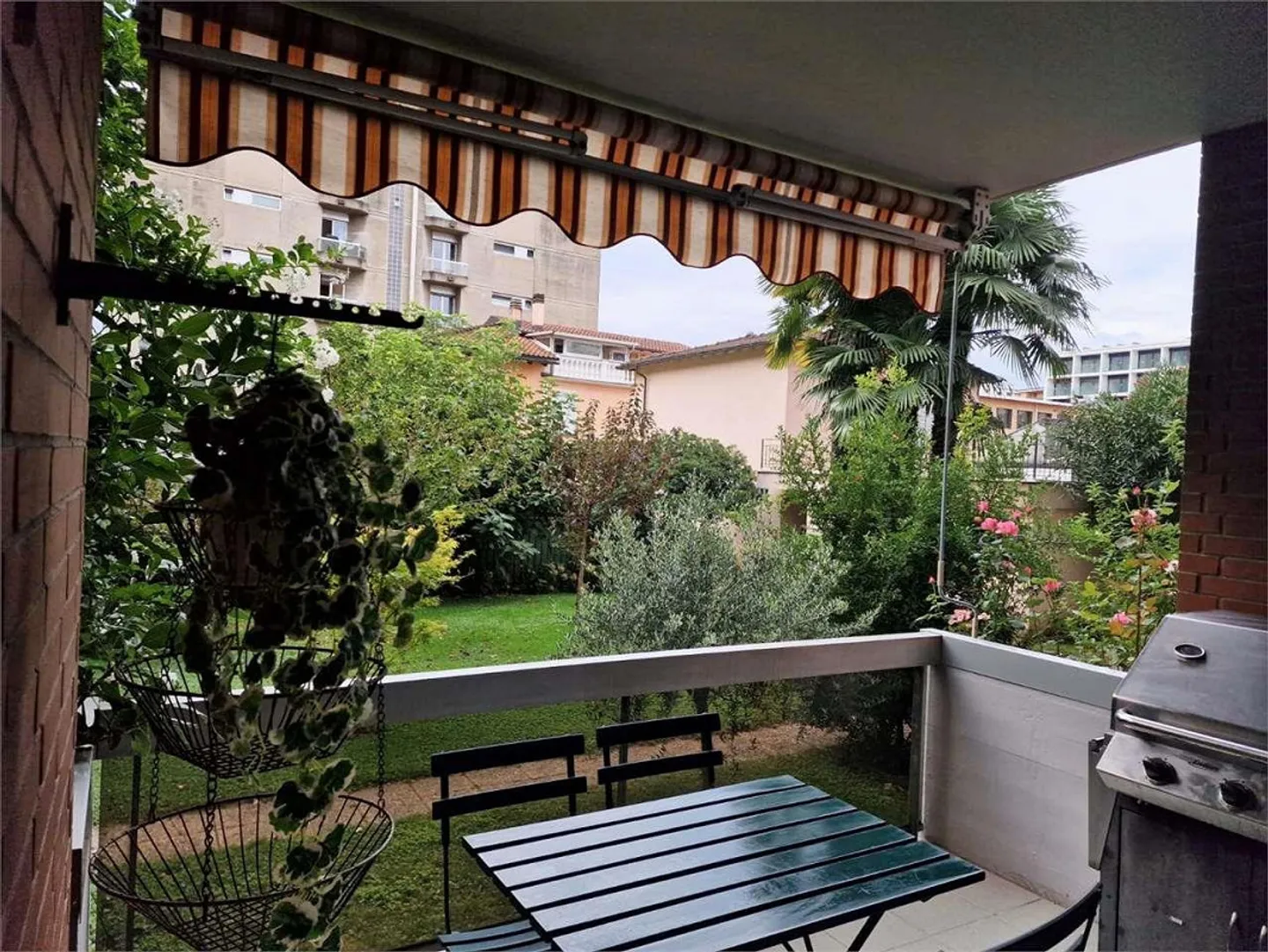 Viganello (Via Merlina) - Elegant 3.5 Rooms FURNISHED with Terrace, B - Photo 1 of 13
