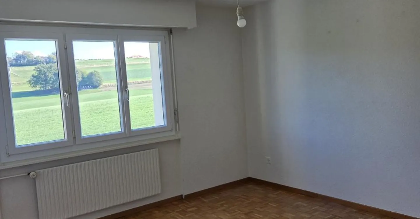 Appartement 4,5 pièces avec balcon et vue - Photo 7 of 16