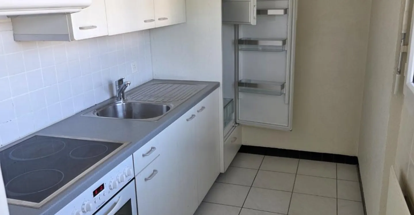 Appartement 4,5 pièces avec balcon et vue - Photo 10 of 16