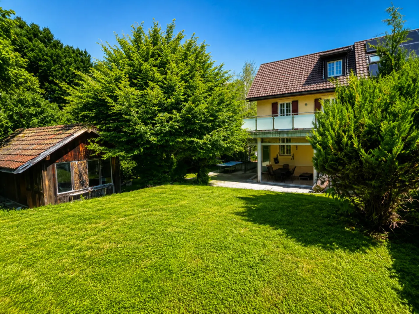Charming Townhouse in Etangs - Photo 3 of 17