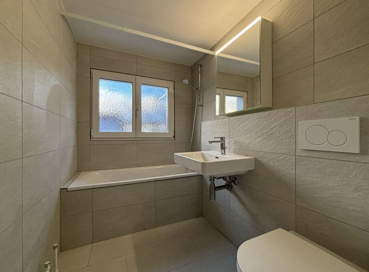 appartamento di 4 locali - Foto 4 di 11